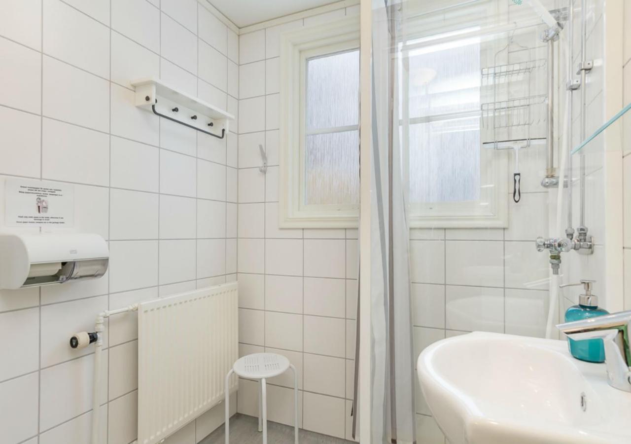 Malmgardens Vandrarhem B&B Strängnäs Εξωτερικό φωτογραφία